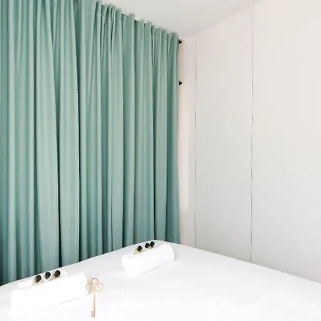 Apartmán Elegante Entre Tour Eiffel Et Invalides *